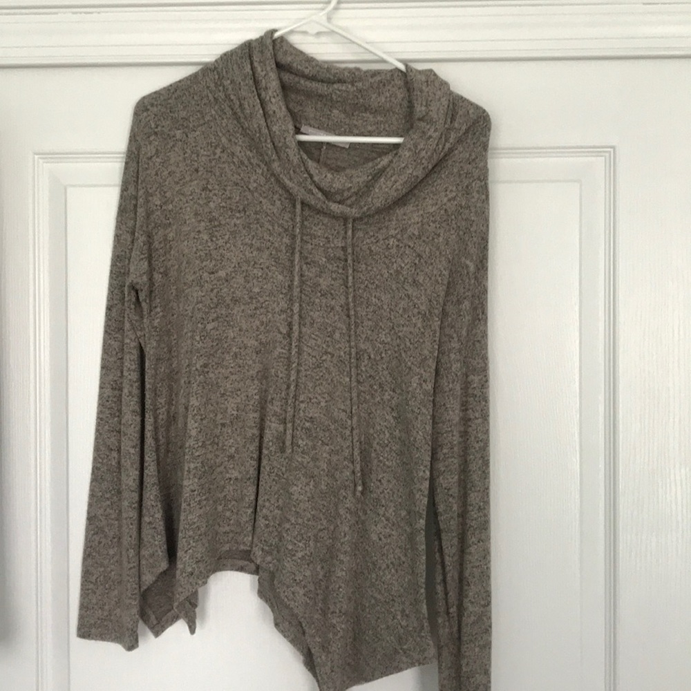 Women’s sweater